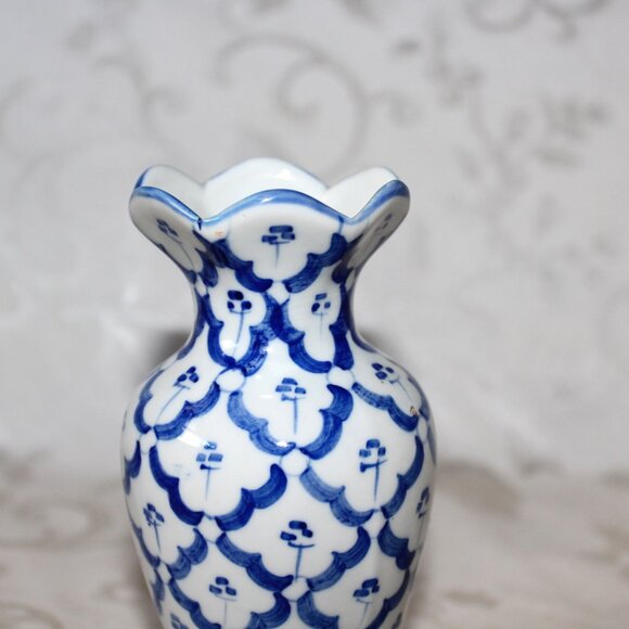 Blue White Vase 5" - Picture 2 of 11